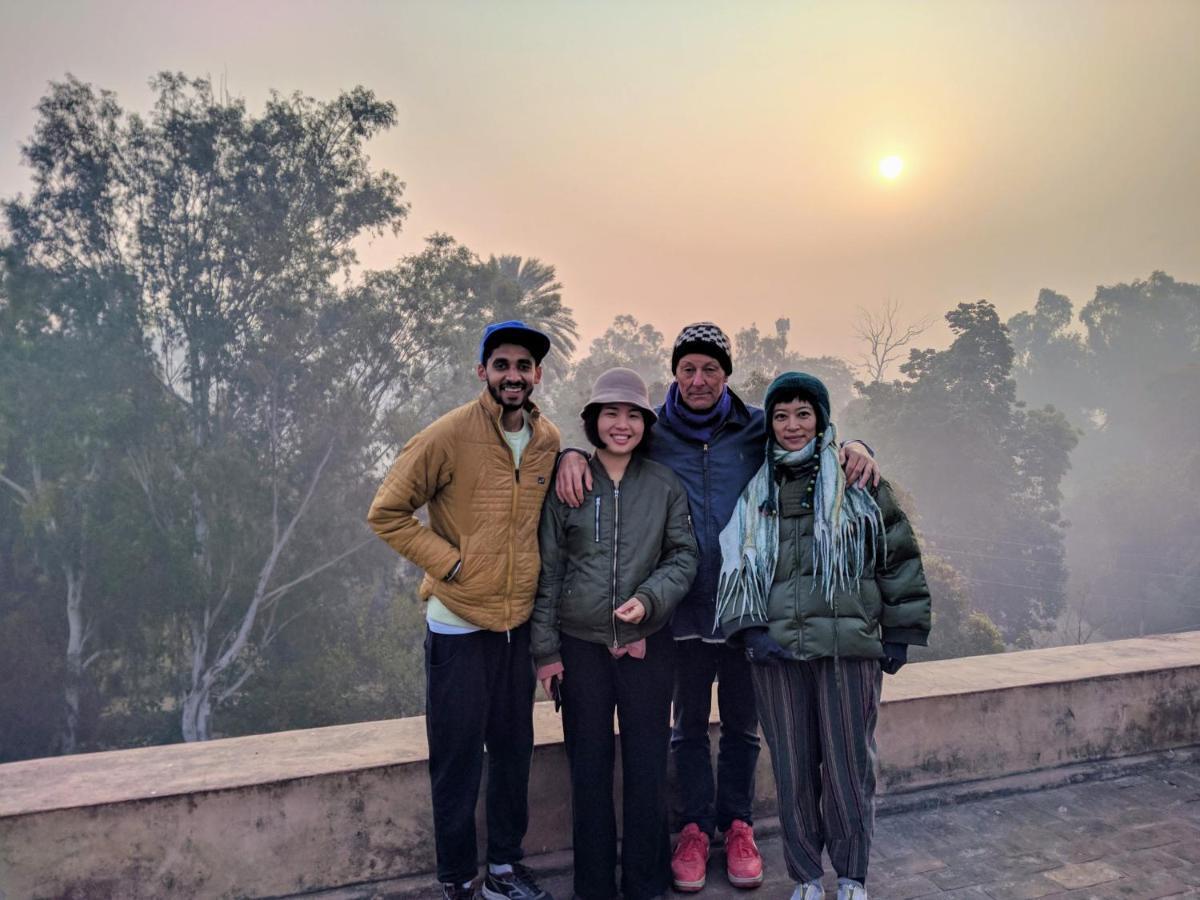 Mye Home Stay - Near Golden Temple Амритсар Экстерьер фото